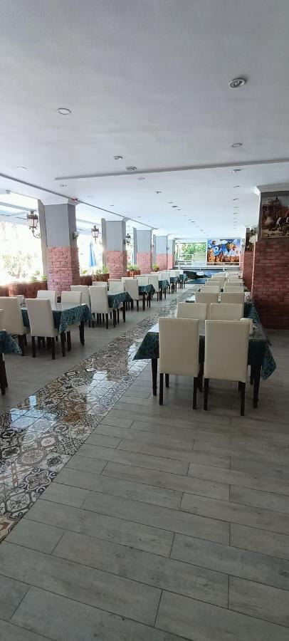 Santana Hotel 贝尔迪比 外观 照片