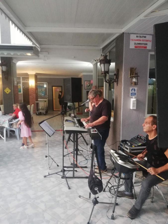 Santana Hotel 贝尔迪比 外观 照片