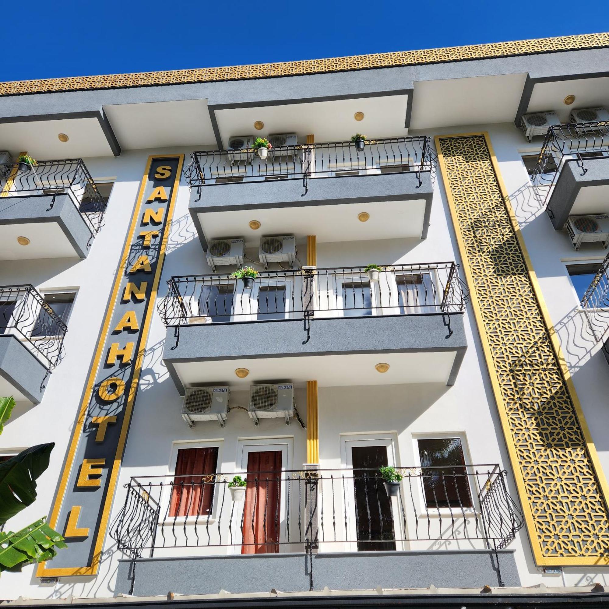Santana Hotel 贝尔迪比 外观 照片